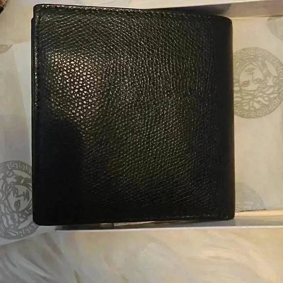 Versace Wallet​ - Picture 6 of 8